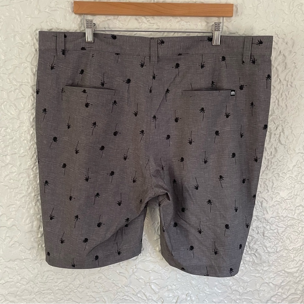 Men’s Travis Matthew Palm Tree Golf Lightweight Outdoor Shorts Size 40 Grey 9” - Picture 5 of 8